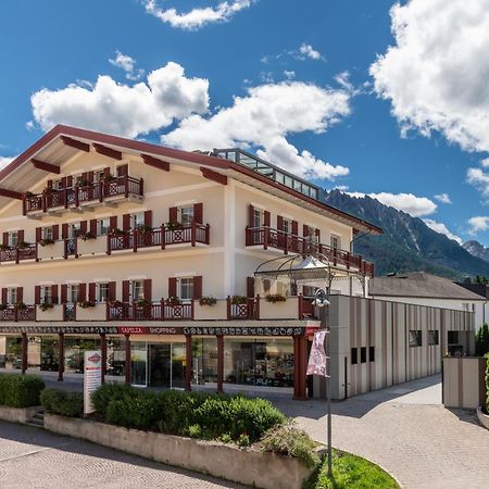 Sapelza Appartementhaus Dobbiaco Kültér fotó