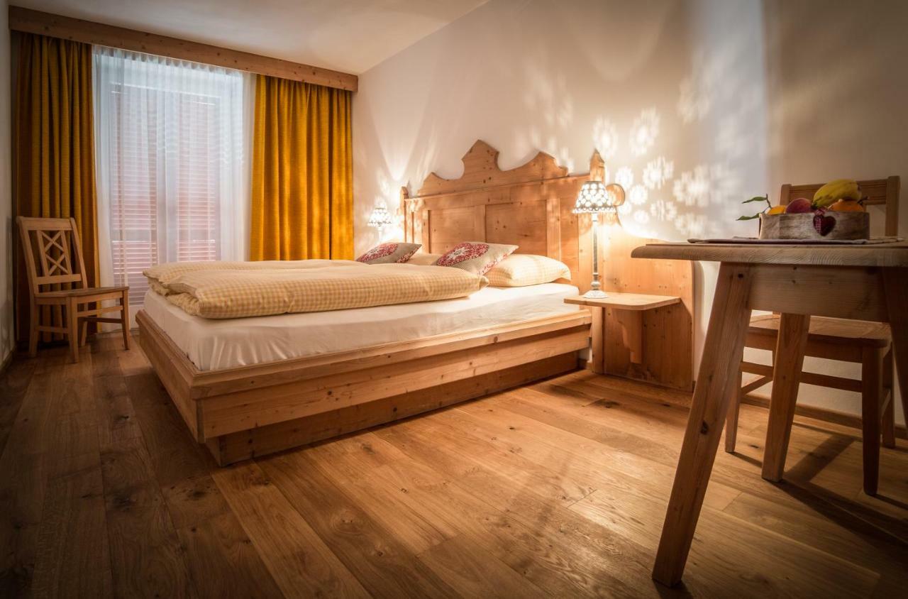 Sapelza Appartementhaus Dobbiaco Kültér fotó